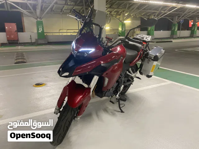 للبيع موتوسيكل Benelli TRK 251