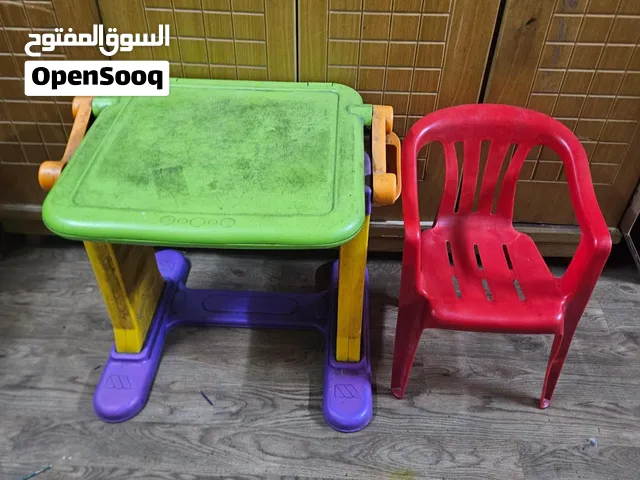 Kids study table and 1 chair