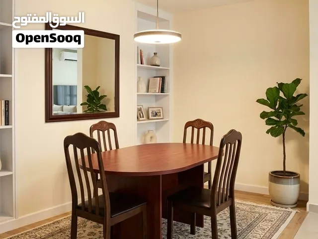 طاولة سفرة بسعر مغري