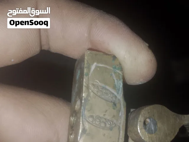 دقاقة باب نحاس حر لوازن 500g العمر60_70عام