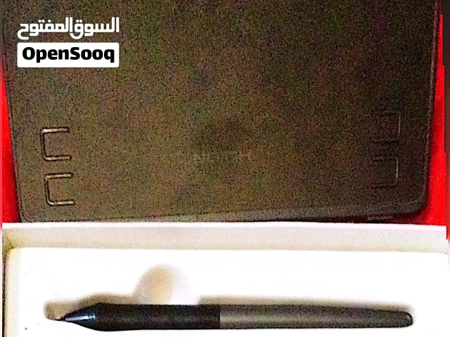 جهاز رسم إلكتروني Huion HS64 بالكرتون والملحقات الكاملة - بحالة الوكالة