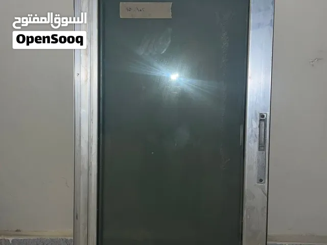 4 شبابيك مع الاطارات
