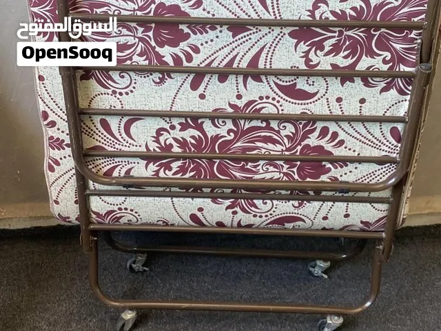 جديد مع فرشه