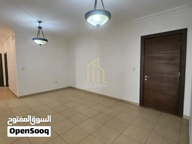 في عبدون شقة شبه أرضي مع حديقه 500م بسعر مميز / ref 1493