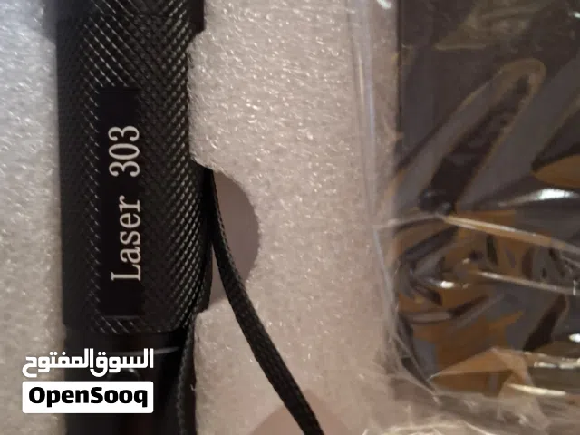 لون أخضر قوي ويصل مسافات بعيدة