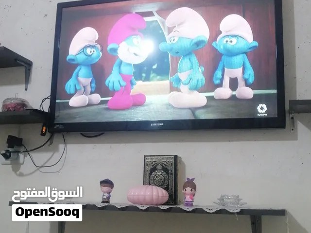 شاشة سامسونج 43 انش نظيفة تماما