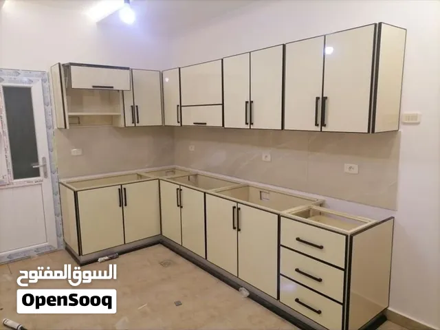 مصنع بي في سي وسرانتي ومطابخ المونيوم