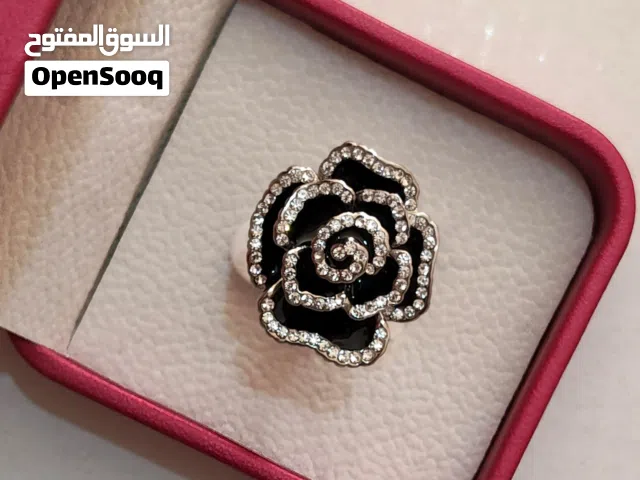 لكي سيدتي الجميلة