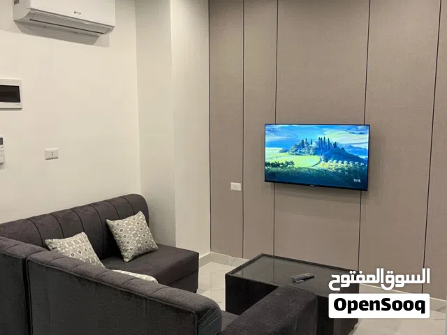 65 m2 2 Bedrooms Apartments for Rent in Amman Jubaiha