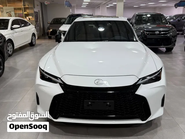 Lexus IS 350  موديل 2026  جديدة بالكامل