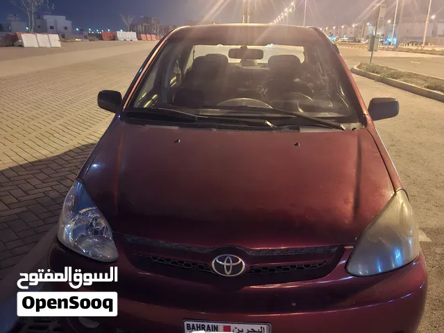 Toyota Echo 2004 Model