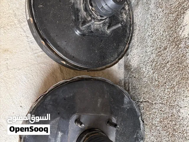 بوستر ياريس وكرولا  للبيع