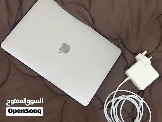 ماك بوك إير m1 مع الشاحن الاصلي