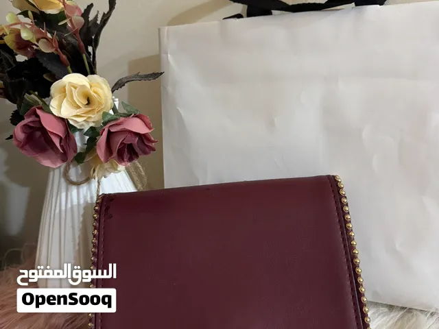 NINEWEST CHAIN SLING BAG