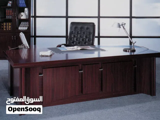 مكتب إيطالي درجة أولى