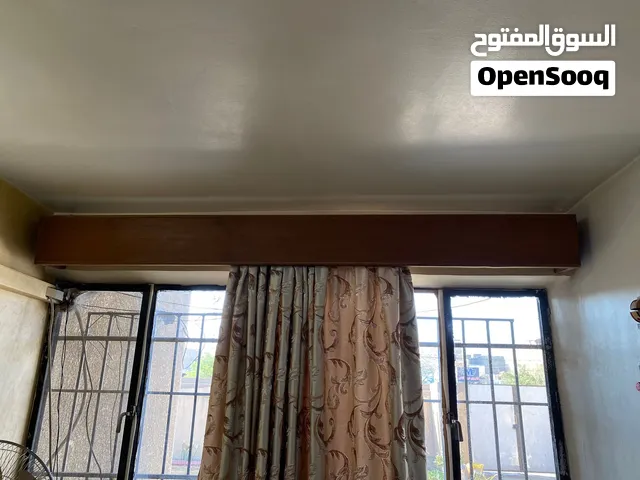سكة ستائر خشبية