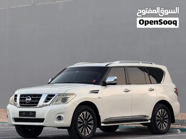 نيسان باترول SE بلاتنيوم V8 الماكينة الصغيرة خليجي