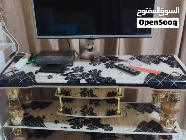 تلفاز نوعيه LGللبيع مع ميزه جميل وجديد