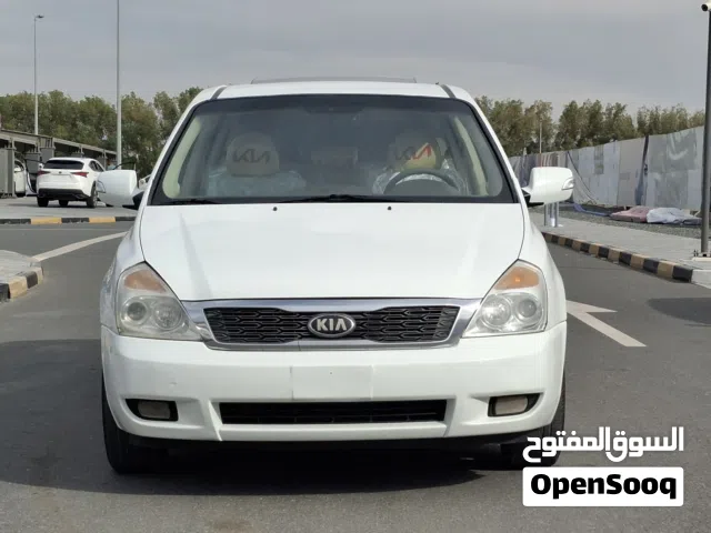 كيا كرنفال 2015 خليجي فل بحاله ممتازه