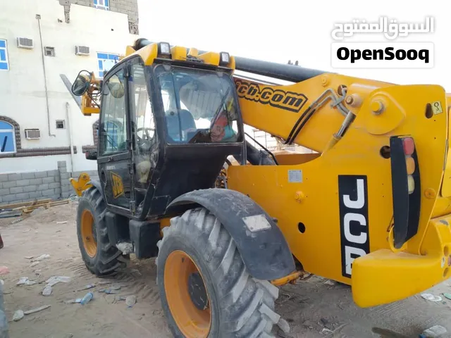 رفاعه جي سي بي موديل 2008