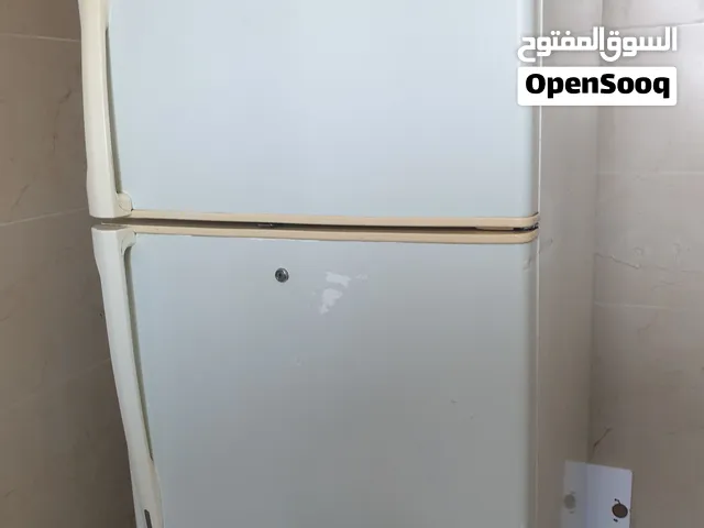 ثلاجة lg مستعمل ثمن 30