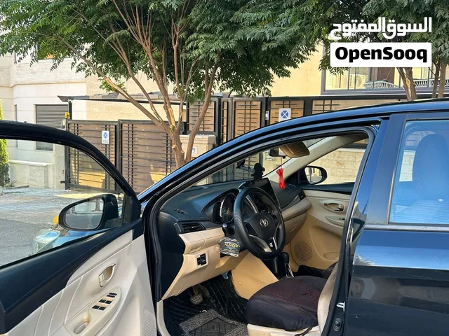 Used Toyota Yaris in Amman
