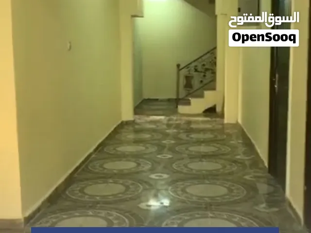 منزل للبيع ولايه بركاء مربع الصومحان مساحه الأرض 600 بجميع الخدمات على شوارع مرصوفه بسعر 39 الف