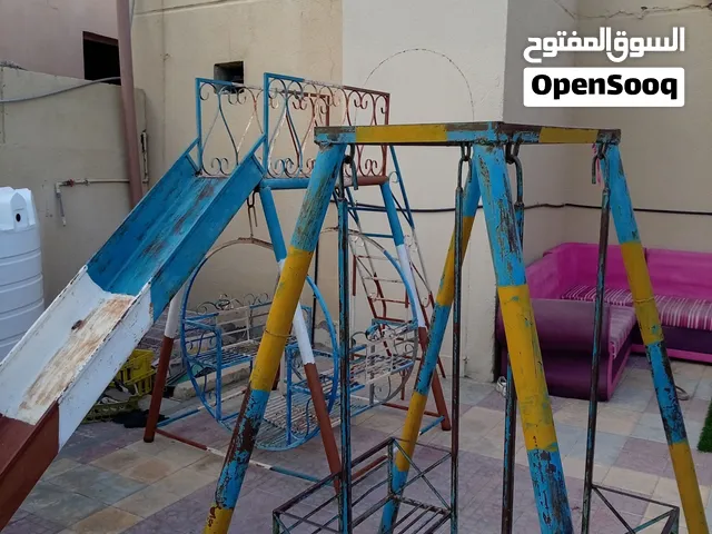 للبيع مراجيح