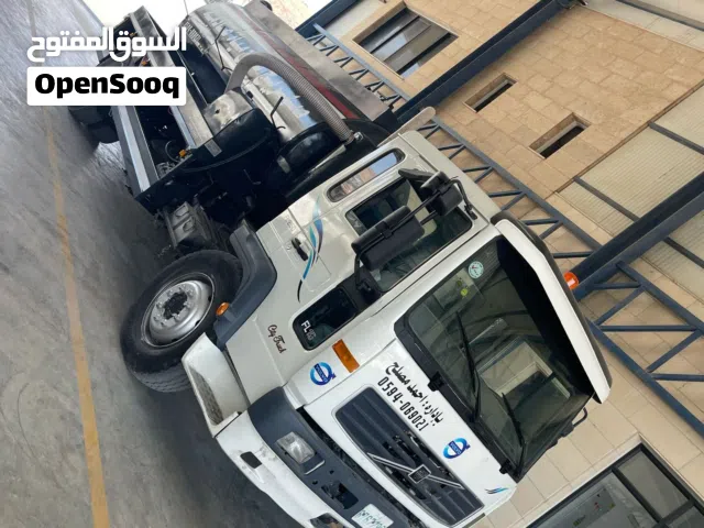 صهريج نضح فولفو 2006
