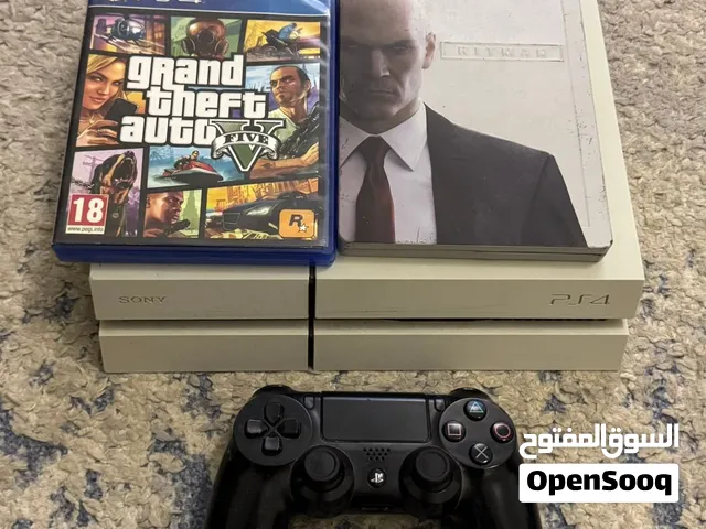 بلايستيشن 4 مع جهاز و شريطين ps4