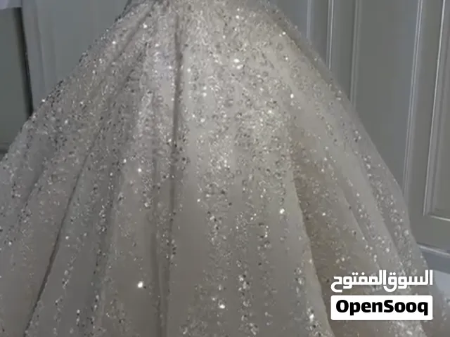 فستان زفاف مقاس سمول / اكس سمول