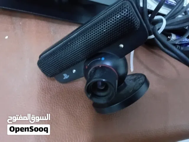 كمره للبلايستيشن المتوفر 2 قطعه