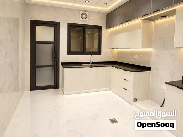 شقة فاخرة للبيع  أول ساكن – الحد الجديد