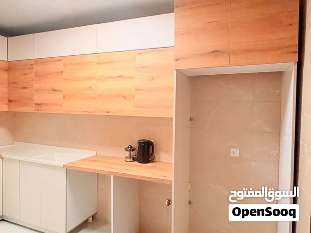 كاونتر خشب اصلي للبيع اخو الجديد مستخدم اقل من 4 اشهر