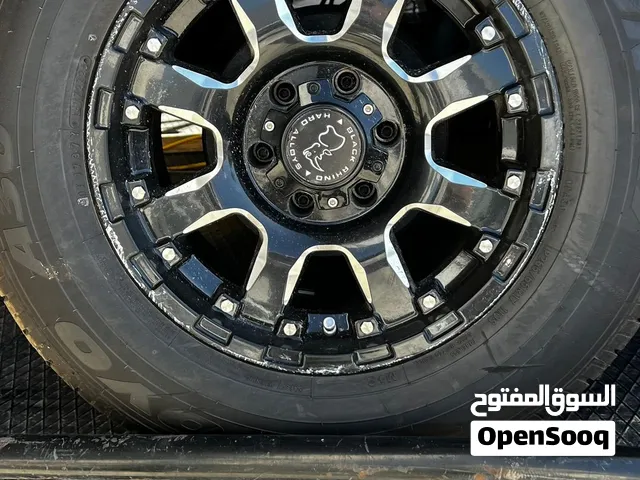مطلوب طرف واحد مقاس 17
