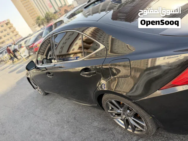 Lexus is350