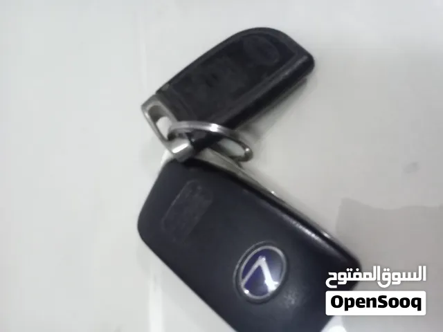 مفتاح ريموت لكزسES300 2013. مع ريموت تشغيل عن بعد