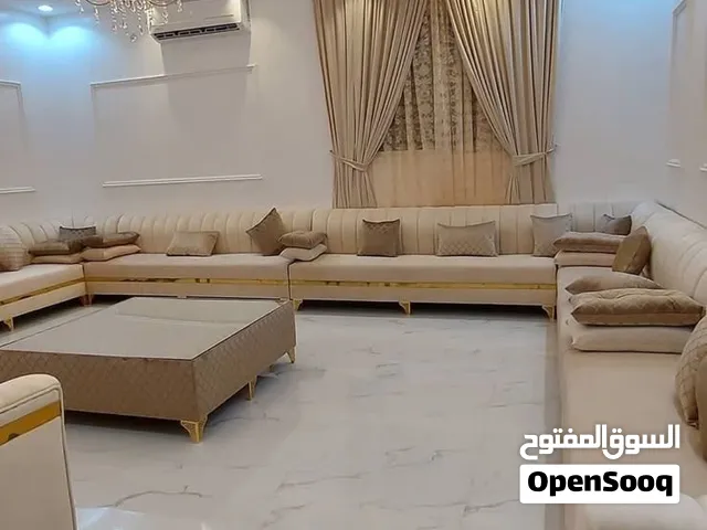 تفصيل وتنجيد الكنب بأنواعه والمجالس اراقيه قصد مشترياتك ع دفعات ميسره تابي وتمارا