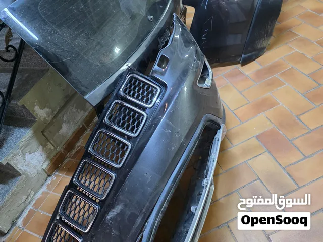 قطع غيار أصلية جيب جراند شيروكي Limited 2021 WK2 – بودي وليتات