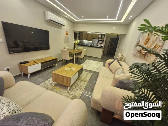 شقة مفروشة للايجار فى شارع يوسف عباس الرئيسى وقريبة من ستاد القاهرة / مدينة نصر