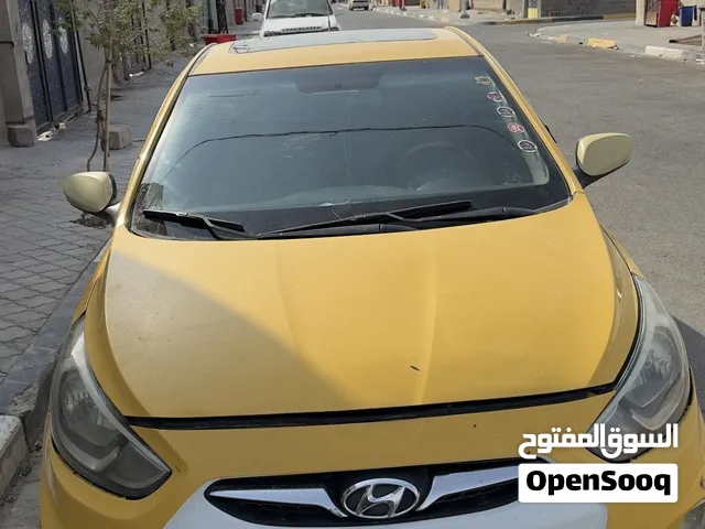 اكسنت خليحي اصفر حادثها جاملغ بيها نقوصات ونطلبت فلوس ومضطر ابيها رايدها 68 ورقه وبيها مجاب