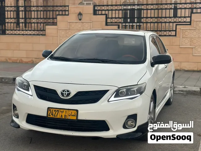 تويوتا كرولا 2013 للبيع