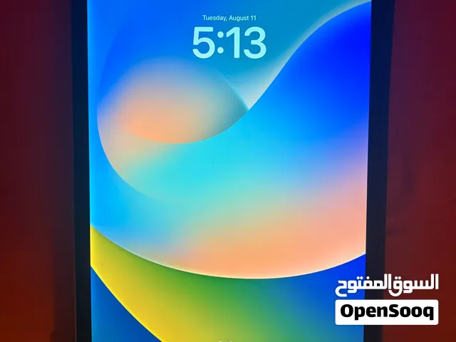 iPad بحالة الوكالة للدراسة او الاستخدام الشخصي الشاشة الكبيرة 64gb وبطارية 94 الاصلية لم يتم تبديل