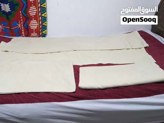 Double bed satin set, light yellow طقم سرير ستان دبل، أصفر فاتح