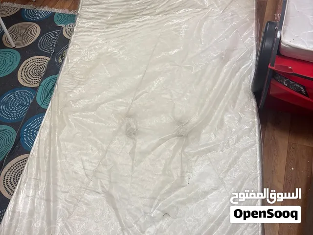 مرتبه نظيفه للبيع مترين في 120