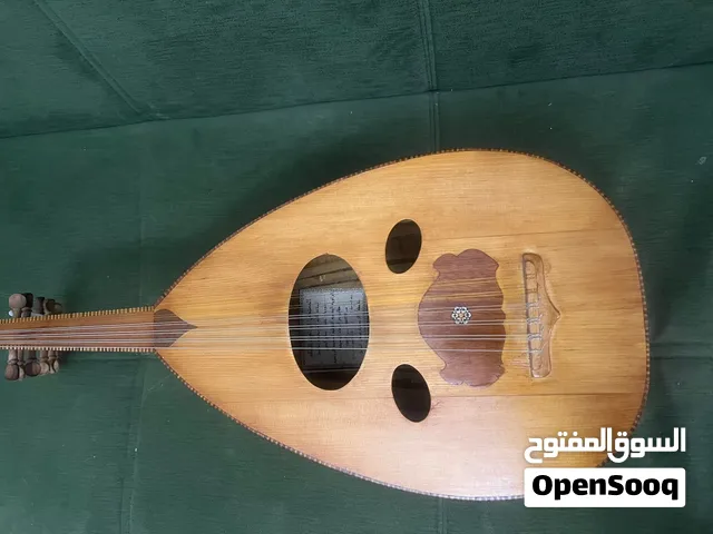 عود سورى عمره 30 عام بحاله ممتازه صوت طربى اوتار لابيلا اصلى