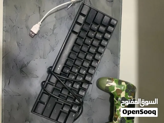 للبيع كل الي ف صوره . حط سعرك اذا عجبني شيل . جوف الوصف