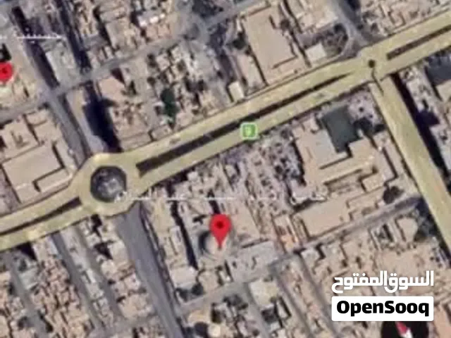 دار للبيع في حي البلدية / كربلاء المقدسة في موقع حيوي حالته تُعد أرض