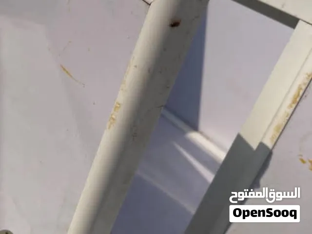 مطبخ لونه ابيض 8 قطع