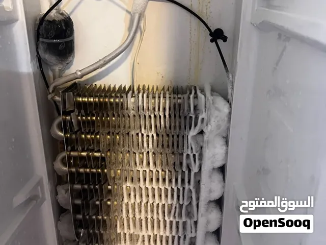 ثلاجة بابين نوع ارستون